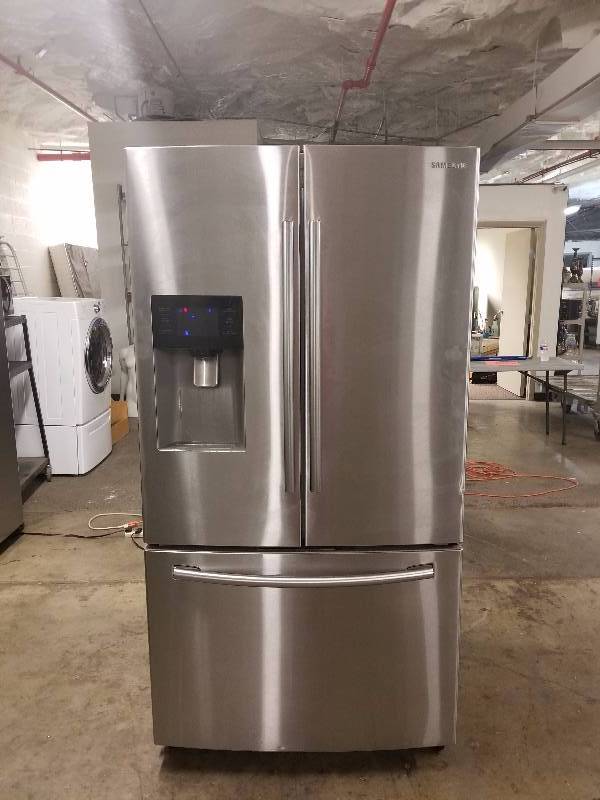 lot 12 image: Samsung RF263BEAESR - Stainless Steel French Door Refrigerator