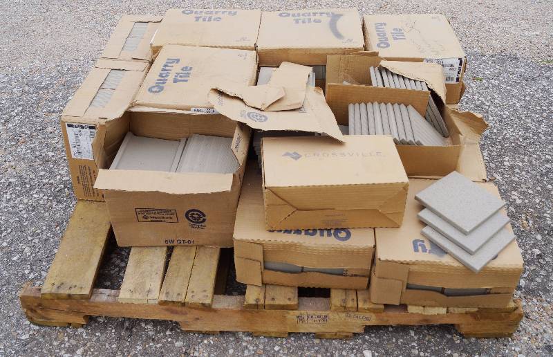 lot 4001 image: Pallet Lot of Quarry Tile 6x6 square Textured Commercial Tiles