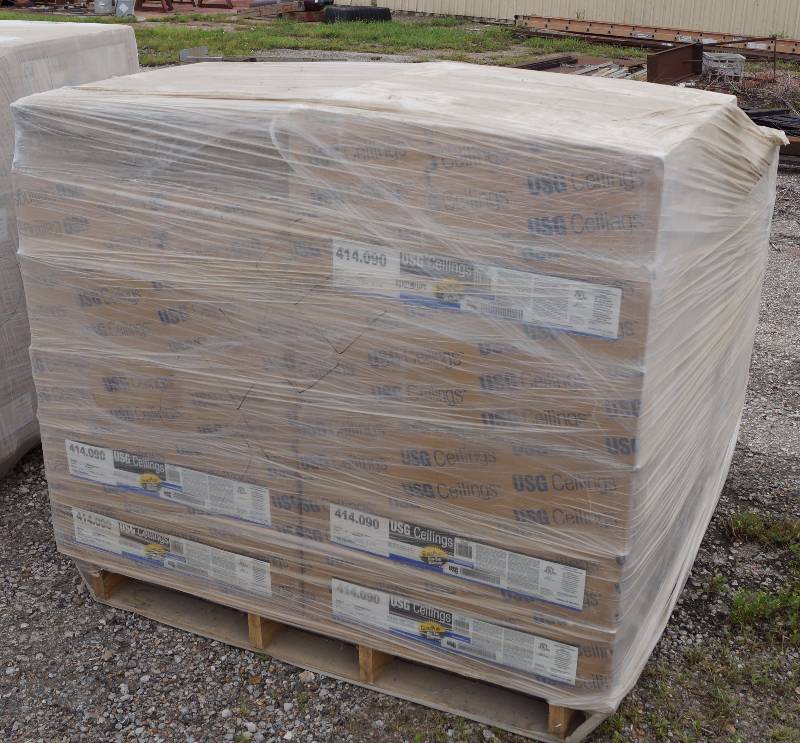 lot 4075 image: Pallet of USG Ceilings - Ceiling Tiles - Sandstone Frost LOT#  - T322 - 8 pieces per box at 2 x 2 x 34 - approx 22 boxes - see photo and come to the preview for exact count
