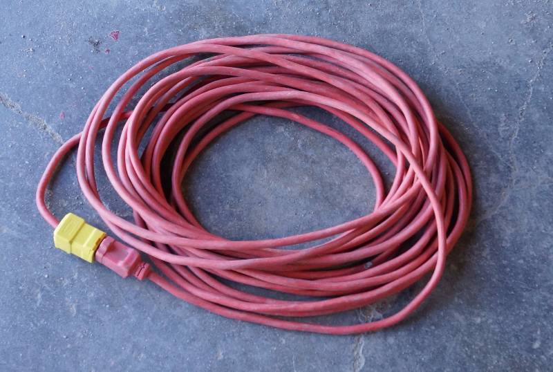 lot 9145 image: Lot of 1 50 extension cord - works