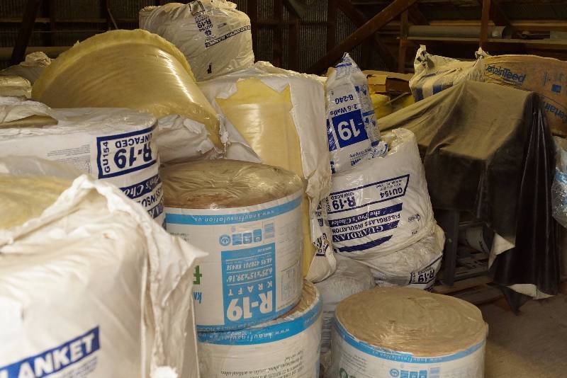 lot 9145BB image: Large Lot of Insulation - Various Brands, R Factors and Quantities - This is a very valuable lot of Building Insulation