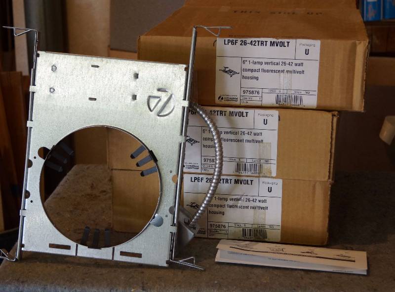 lot 9148 image: Lot of 3 Compact Fluorescent Multi Volt Housing - M# 975876 - New in Boxes with instructions