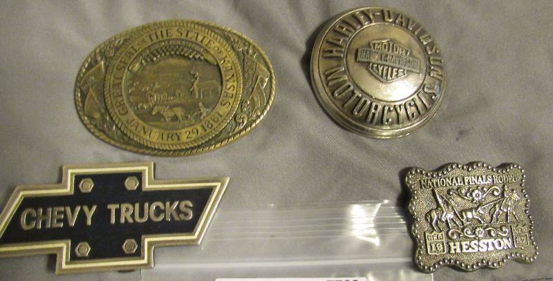 lot 7703 image: Lot of 4 - Belt Buckles - Harley Davidson, Chevy Trucks, Hesston, Great Seal of Kansas - COOL