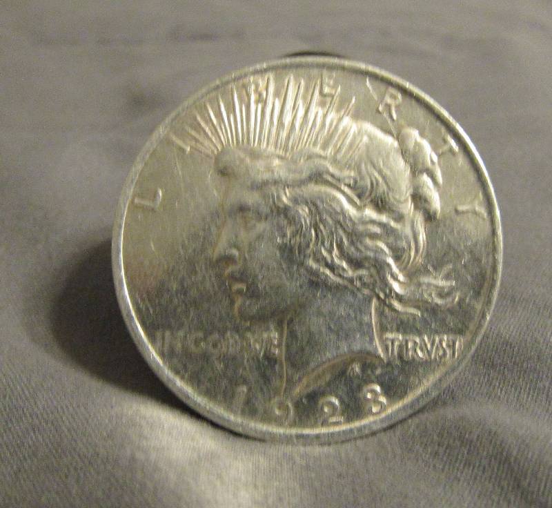 lot 7709 image: 1923 Morgan Silver Dollar - Philadelphia Mint