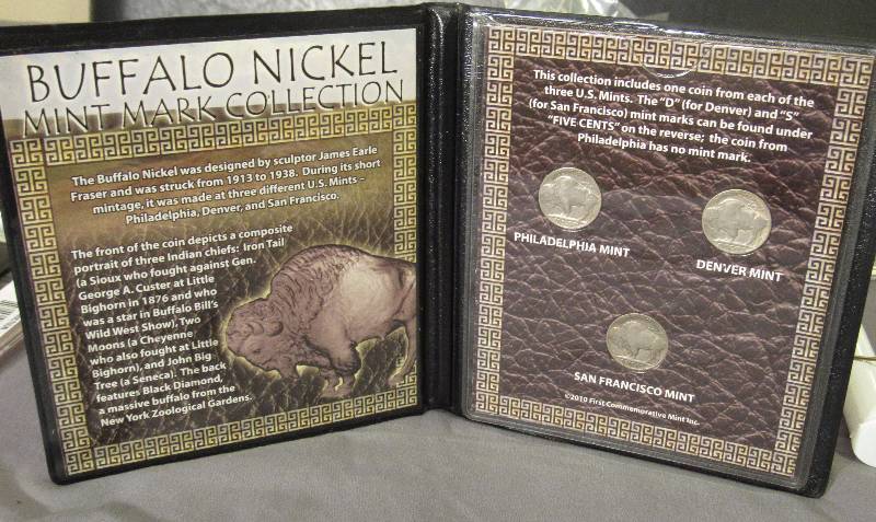 lot 7712 image: Buffalo Nickel Mint Mark Collection - In Commemorative Hard bound Plastic Folder