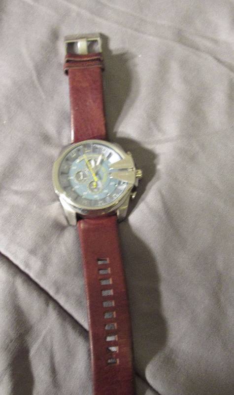 lot 7753 image: Mens Diesel Large Face Watch