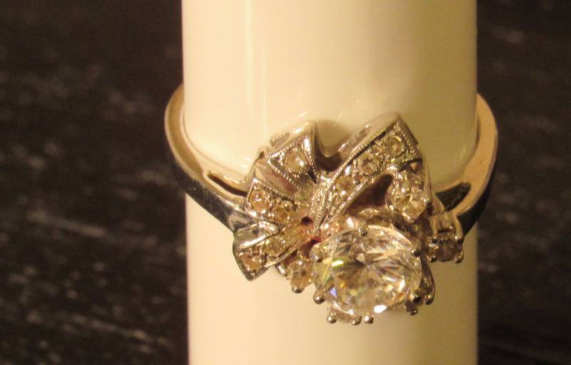 lot 7755 image: Ladies Fashion Ring - 14K-10K - Unable to authenticate stones before the sale - Size 8.5 - 4.05 grams