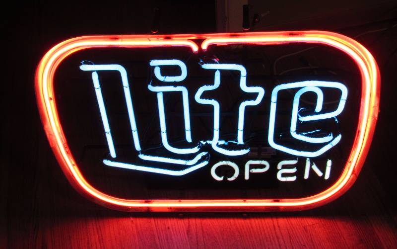 lot 7761 image: Neon Sign - Millet Lite - OPEN - WORKS