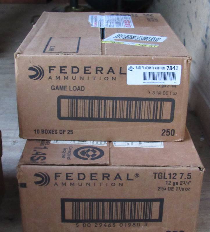 lot 7841 image: Lot of 2 boxes - Shot Shells - FEDERAL - 12 gauge - 2-34 - size 7-12 - QTY 500