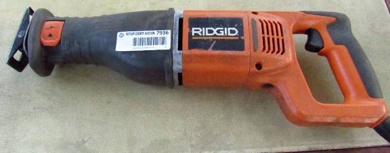 lot 7936 image: Ridgid Sawzall - Good Working Condition - Wrench-less Blade Change M#R3001