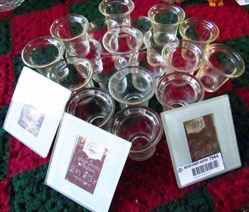 lot 7944 image: Lot of approx 18 candle holders and 3 picture -ready Glass Coasters