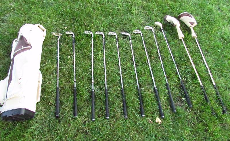 lot 7950 image: Set of McMorial Golf Clubs w bag and covers - 10 clubs plus the putter - Nice See photos