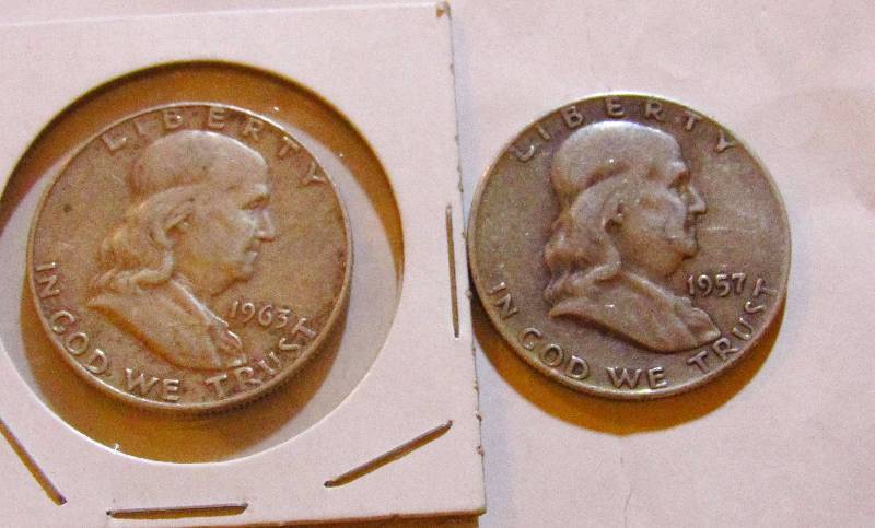 lot 7955 image: Lot of 2 Ben Franklin - Half Dollars - 1957 and 1963 - Liberty Bells