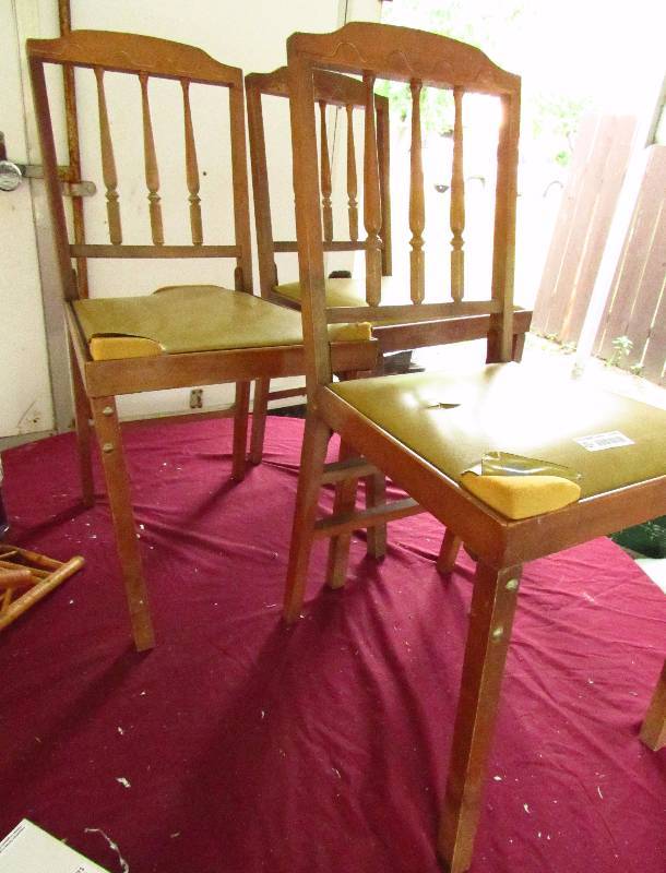 lot 2070 image: 3 vintage LEG-O-MATIC - wood folding chairs - neat style - see photos