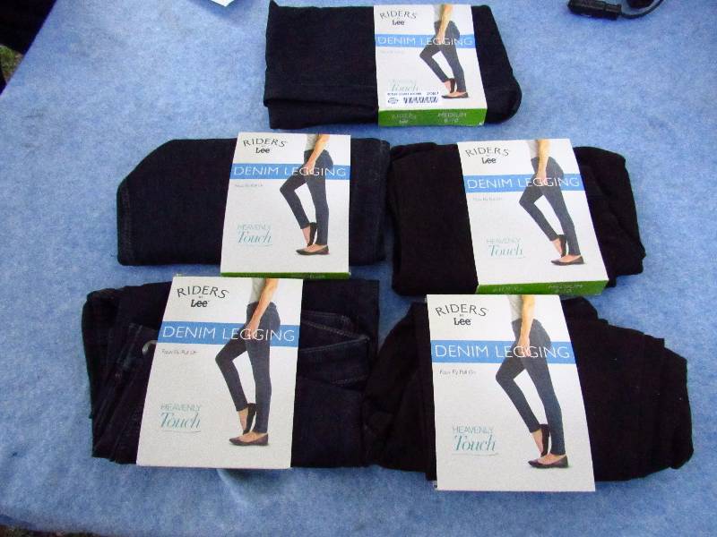 lot 2087 image: Lot of 5 - Pairs of LEE Denim Leggings - Lee Riders - Size Medium 6-8 - NEW IN PACKAGES