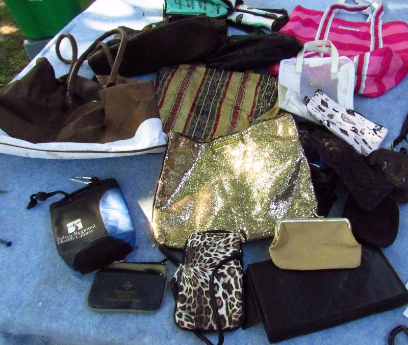 lot 1292 image: Misc Purses and Handbags