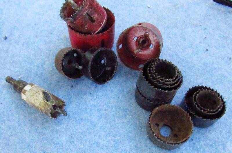 lot 1299 image: Lot of Hole Saw Bits -You always need one of these Many sizes here