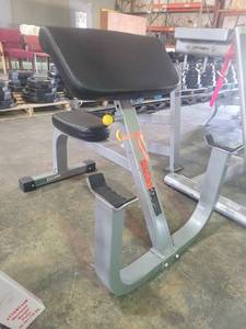 lot 9250 image: Champion Seated Arm Curl