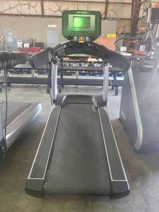 lot 9267 image: Life Fitness 95TS-DOMLX-0107 Flex Deck Show Absorption Treadmill