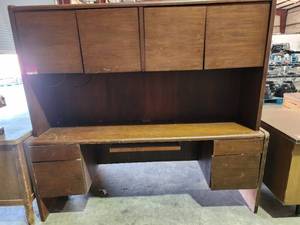 lot 22597 image: 5-Drawer Vintage Style Office Desk