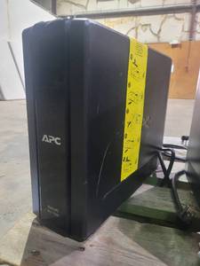 lot 22729 image: APC Battery Back Up Pro 1500 Battery Back Up