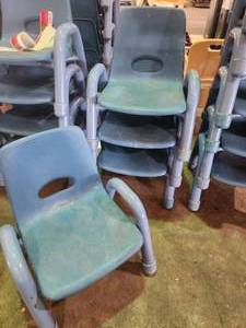 lot 22650 image: Lot of 4 Stackable 9in Kaplan Childrens Chairs