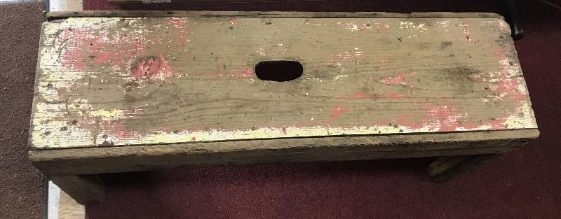 lot 9122 image: Vintage Wood Bench - Great Decor - See photos for measurements
