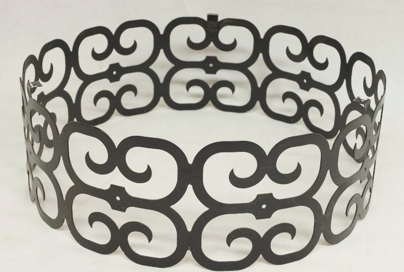 lot 2369 image: Metal Ceiling Light Frame - Black - Very nice
