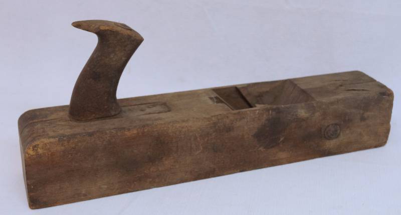 lot 2385 image: Vintage - Wood Hand Plane - Must see Check it out