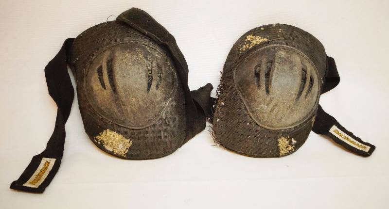 lot 9183 image: Construction Knee Pads