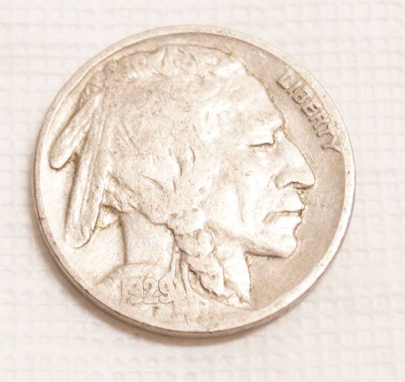 lot 9212 image: 1929 Buffalo Nickel Coin