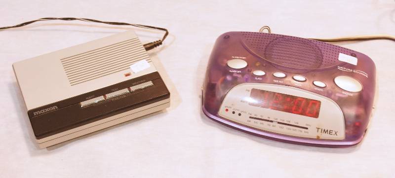 lot 5050 image: Maxon WX-3 Weather Radio and Timex AM  FM Alarm Clock Radio