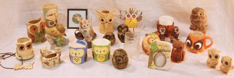 lot 5104 image: Giant OWL Collection - Big Lot - Whooo Whooo