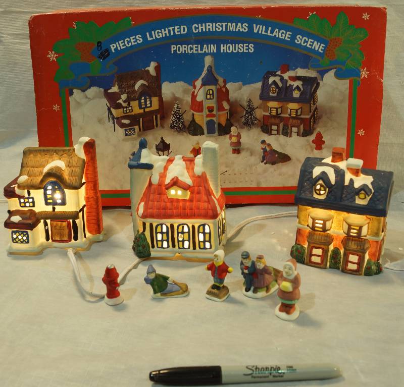 lot 5156 image: Lighted Christmas Village Limited Edition Collection - Works