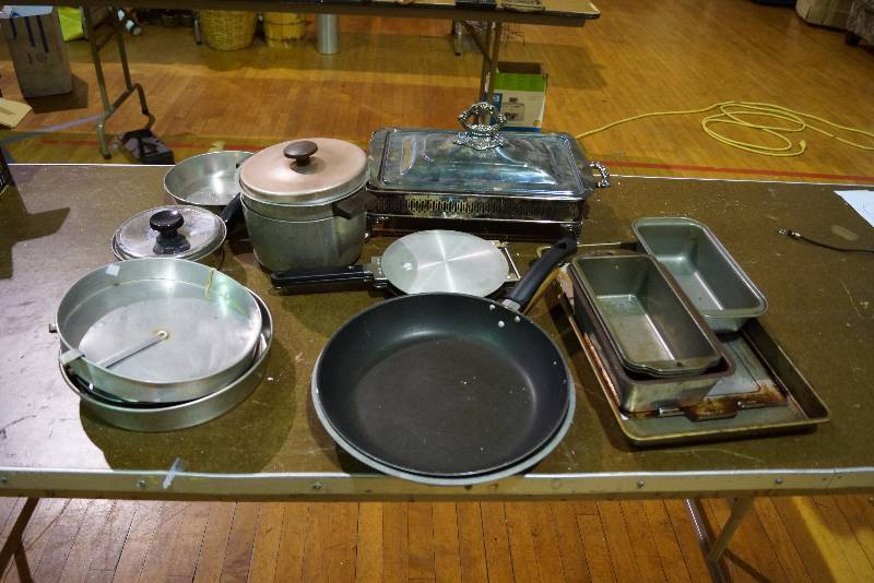 lot 5195 image: Pots and Pans