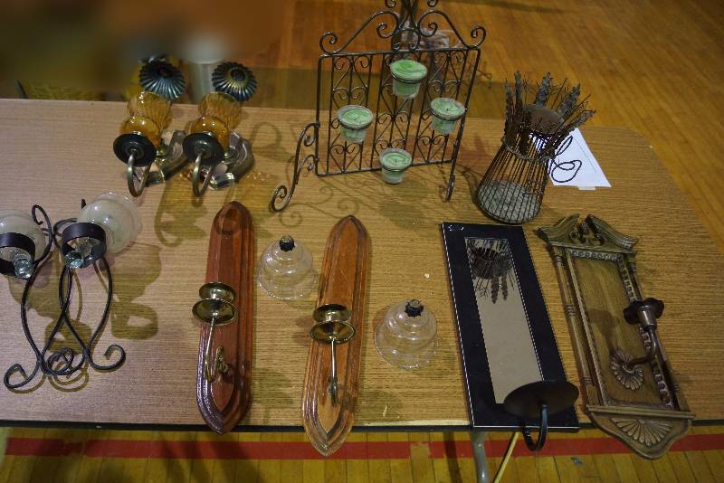 lot 5196 image: Fancy Candle Holders
