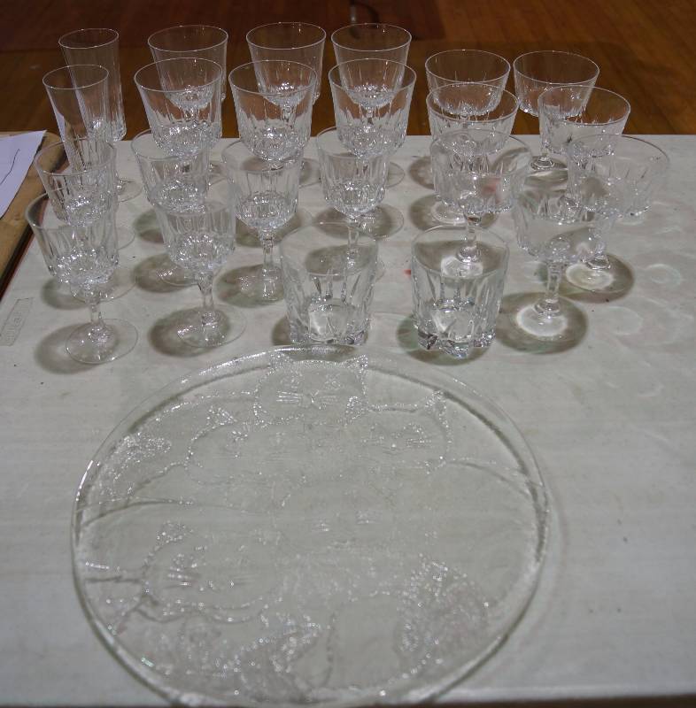 lot 5249 image: Amazing Lot of Glassware