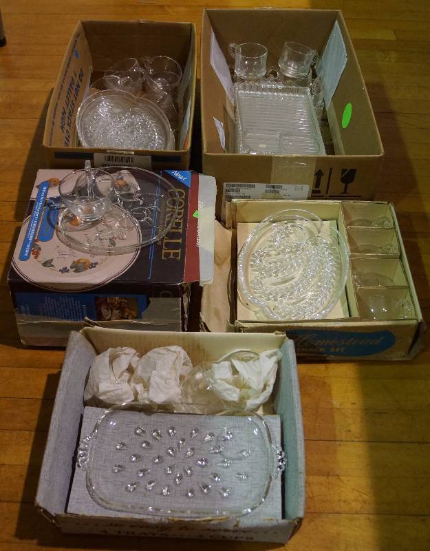 lot 5278 image: 5 Boxes of Glass Serving Trays - Cups and Platers
