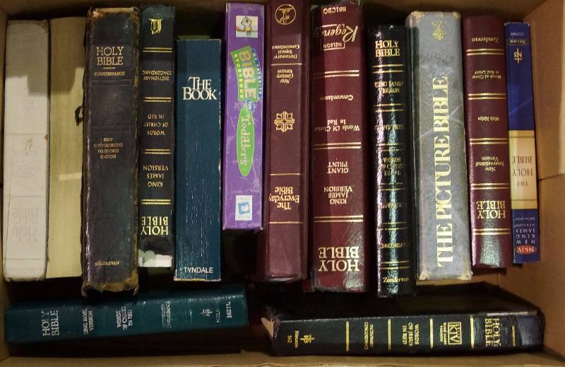 lot 2177 image: Box of Holy Bibles - See photo