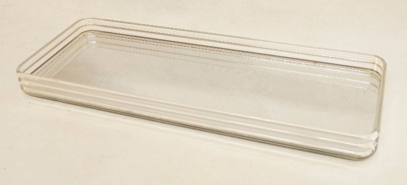lot 9207 image: Mirrored Cosmetic Tray - 15.5 x 8 - Very Nice