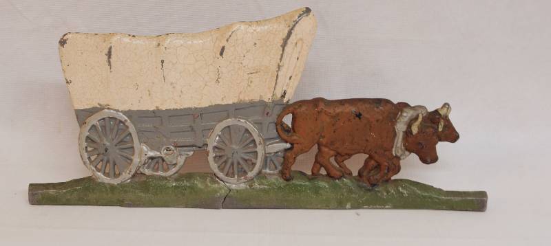 lot 9271 image: Nostalgic (Vintage) Cast Iron Covered Wagon Art Piece - Heavy