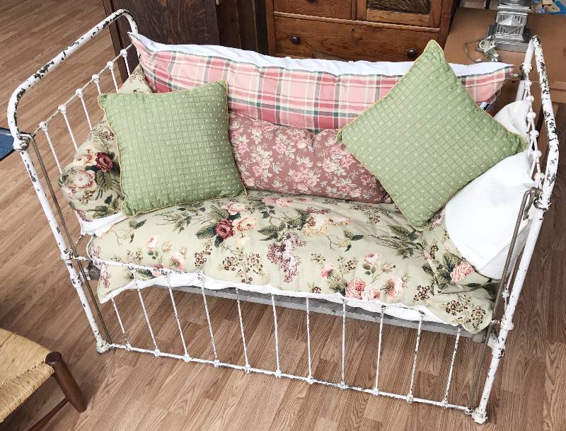 lot 9451 image: Very Ornate Wrought Iron Antique BABY CRIB BED with Sliding Rail - Super Nice Pillows Included