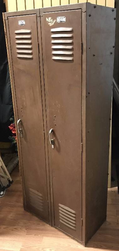 lot 9452 image: Pair of Lockers - Super Cool for That Game Room or Man Cave