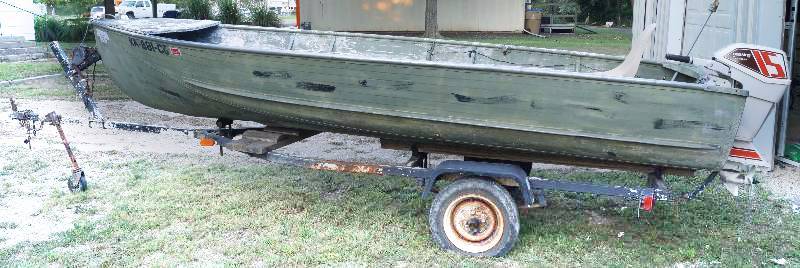 lot 9999 image: 14 Aluminum Fishing Boat with 15hp Outboard Chrysler Sea King Motor - Trailer Included
