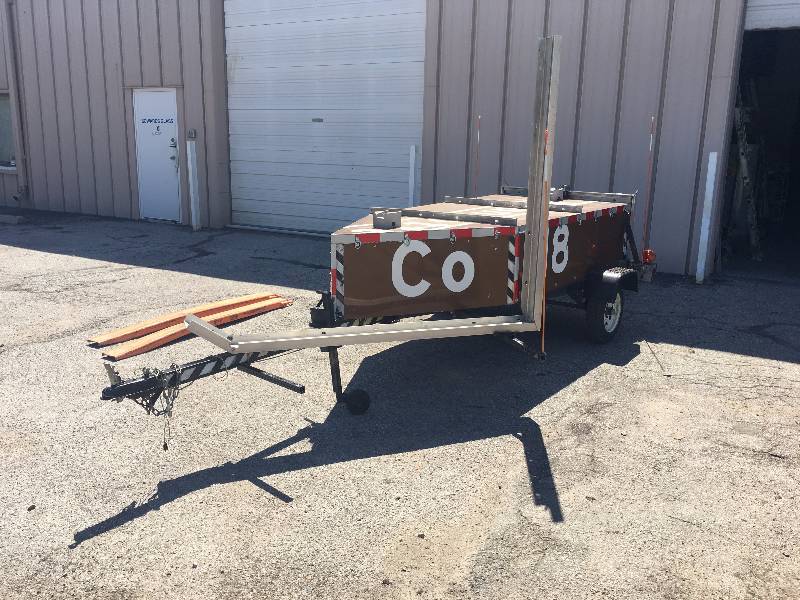 lot 66 image: CUSTOM BUILT ALUMINUM TWIN KAYAK AND SCOOTER TRAILER