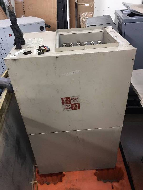 lot 110 image: Lennox central heating ac