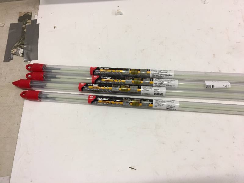 lot 147 image: Lot of 4 New Fish Ease 15 Glow Fish Sticks