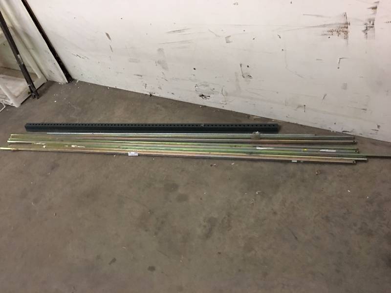 lot 164 image: Lot of 8 Octagon steel rod and misc.