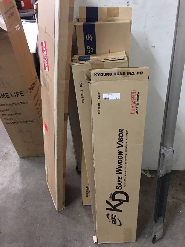 lot 183 image: Lot of KD car window  visors