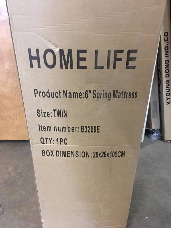 lot 171 image: Homelife 6 twin spring mattress